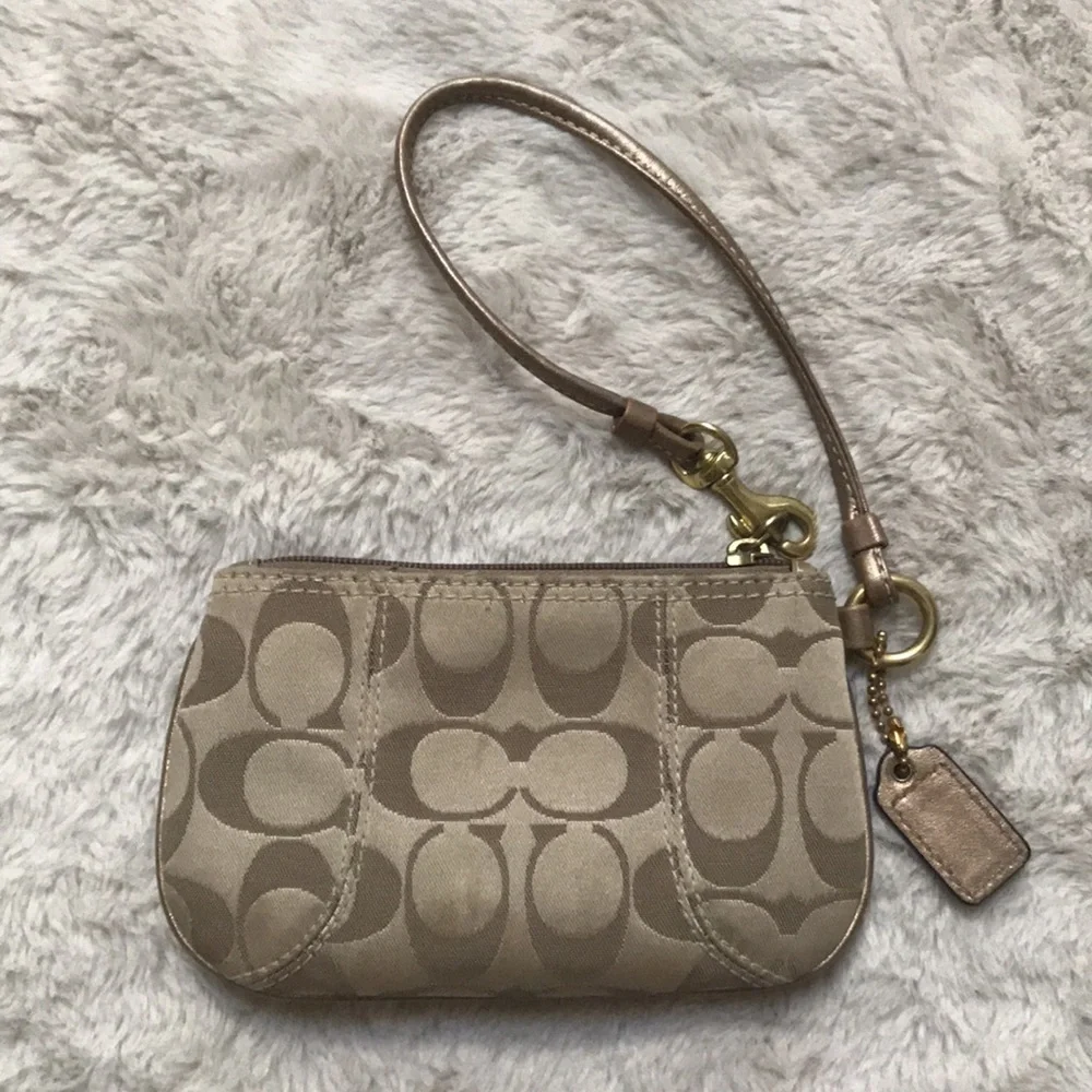 Coach Wristlet - Picture 2 of 9